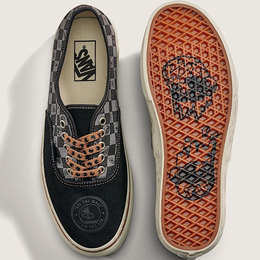 🛸 VANS AUTHENTIC x SPACE MOLLY 👽 - Picture 3 of 4